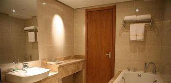 Zhengzhou Grenada Hotel Extérieur photo